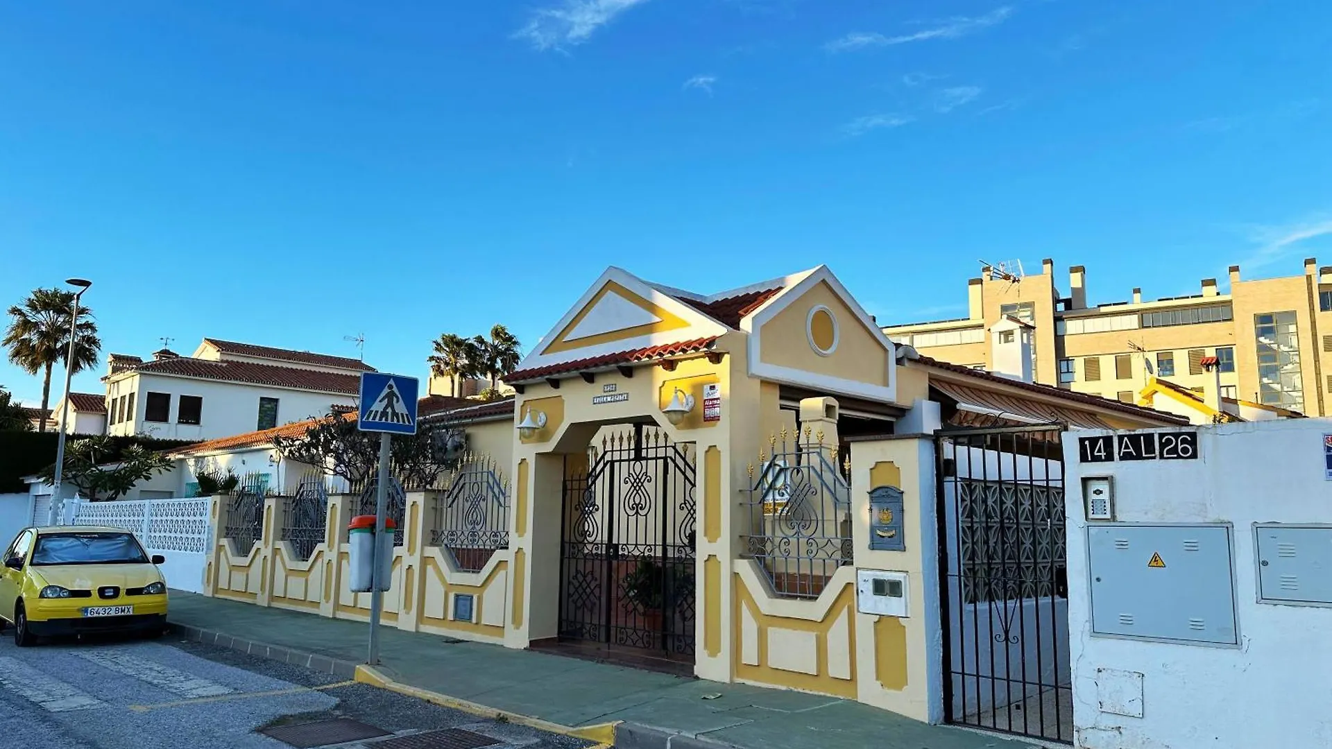 Ferienhaus Villa Pepita - 3 Dormitorios - 350 Metros Playa - Piscina Torremolinos