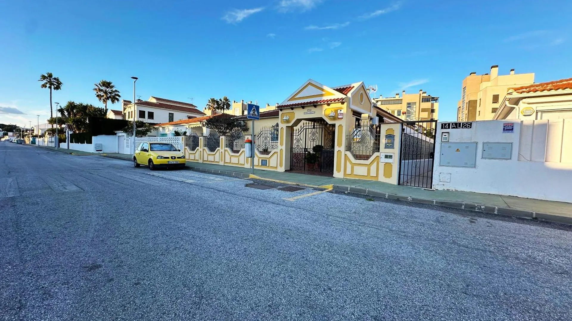 Ferienhaus Villa Pepita - 3 Dormitorios - 350 Metros Playa - Piscina Torremolinos