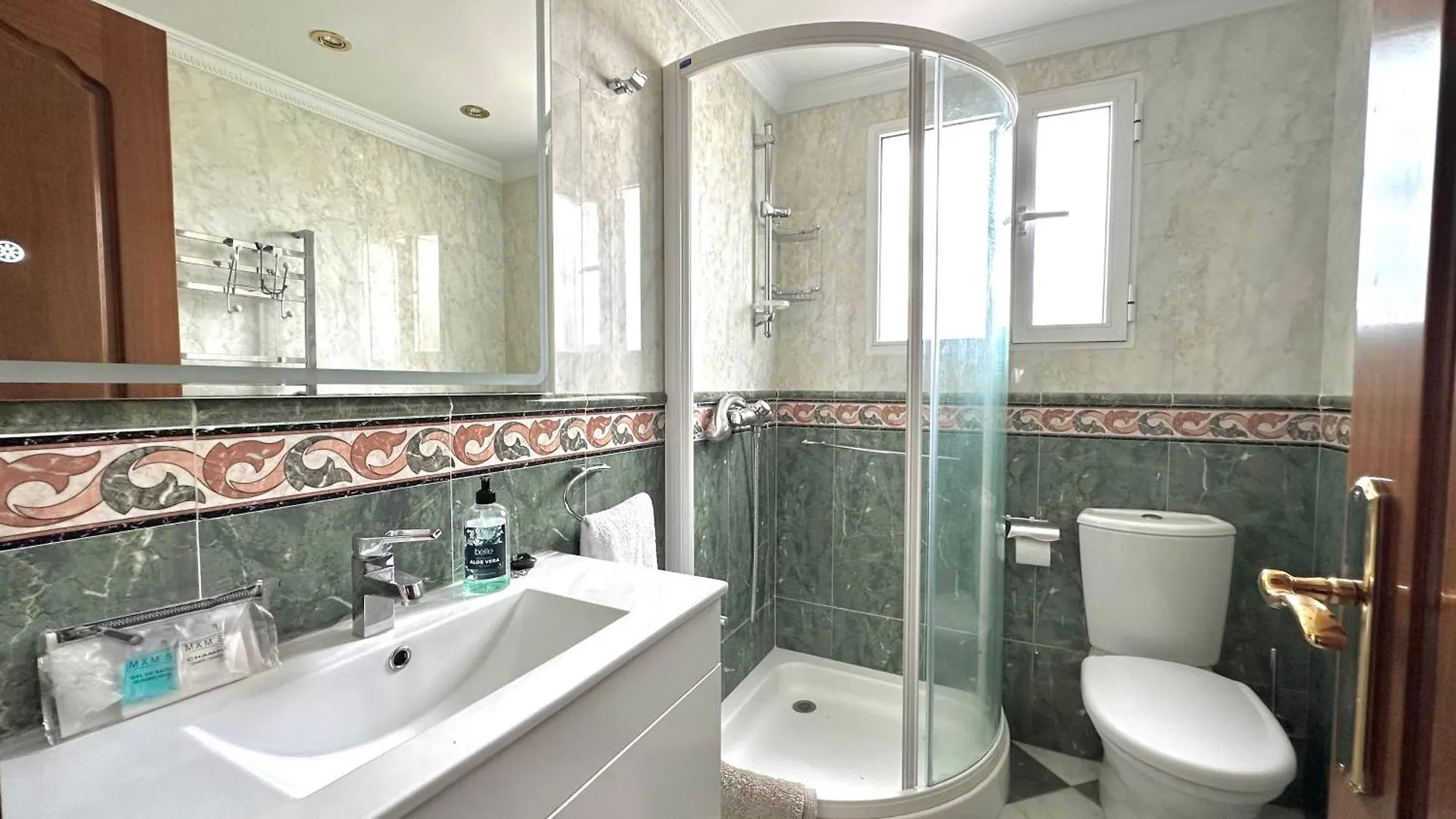 Ferienhaus Villa Pepita - 3 Dormitorios - 350 Metros Playa - Piscina Torremolinos